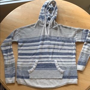 Lira blue and cream beach hoodie.